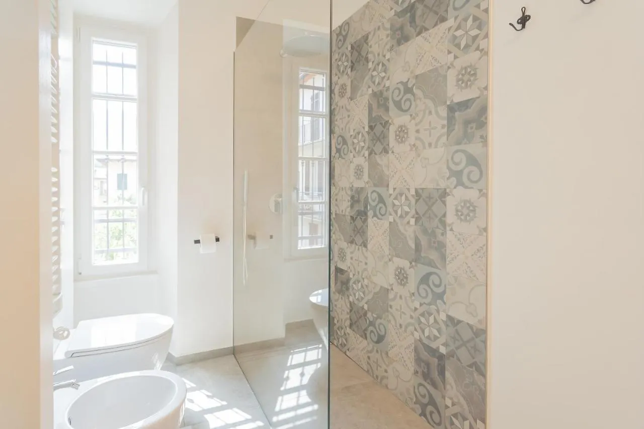 Enchanted Como Lake - City Apartment By Rent All Como Italy
