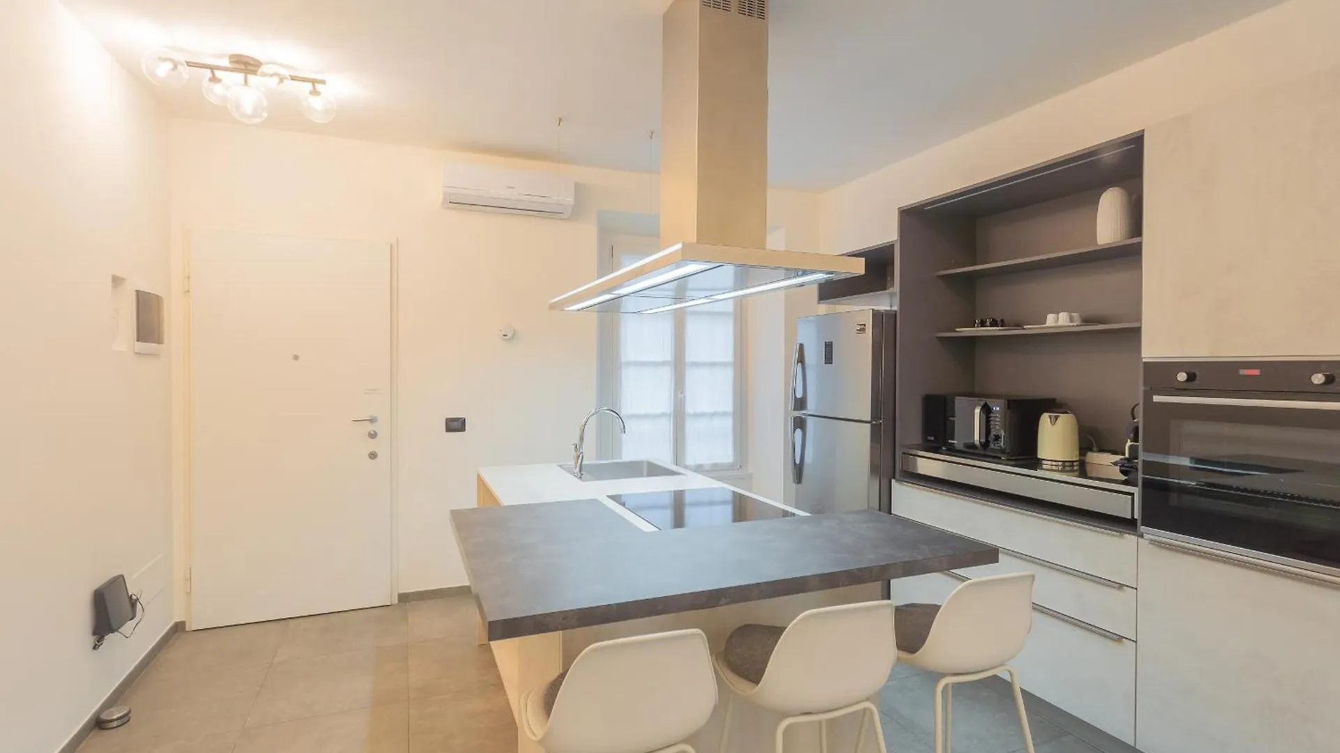 Enchanted Como Lake - City Apartment By Rent All Como